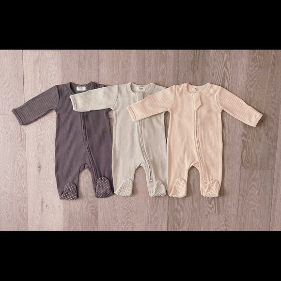 COAL | Ribbed organic baby toddler footie - Picture 2 of 2